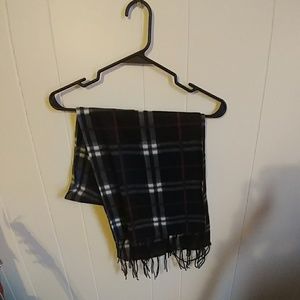 Thin Fleece Black and Red Plaid Scarf
